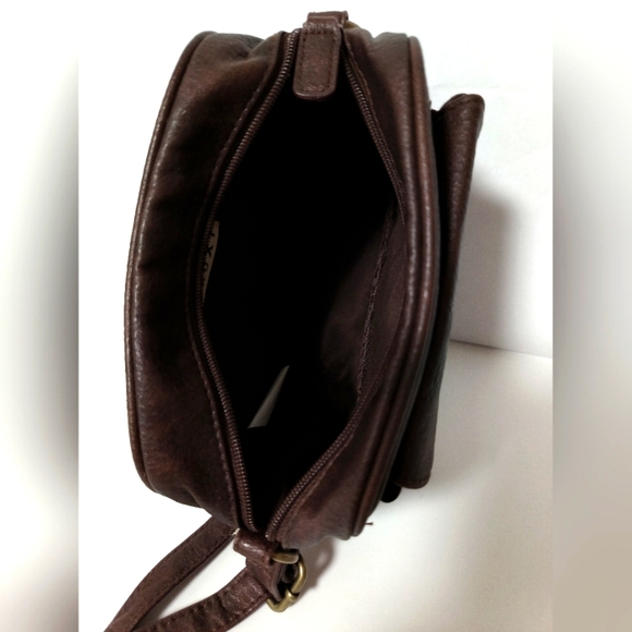 Roxy Crossbody Bag - Picture 5 of 9